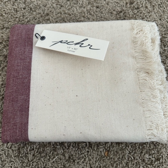 Pehr Chambray Table Runner Wine/Natural BRAND NEW! - Picture 2 of 3